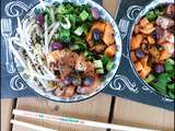 Poke bowl riz, carottes, saumon, soja au superfood [#healthyfood #superfood #pokebowl]