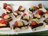 Toasts de fromage frais, olives, tomate & chips croustillante [#apero #chips #brets]