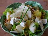 Salade aux poires et au chèvre frais
