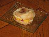 Muffin anglais au bacon et cheddar