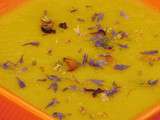 Soupe aux courgettes, carottes et curry