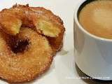 Beignets aux pommes au lait fermenté