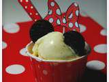 Glace vanille & Oreo ®:  Minnie's cup  en vidéo