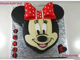 Jolie Yendi fête ses 4 ans avec Minnie { Birthday cake 3 d }
