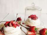 Minis pavlova fraise-rhubarbe