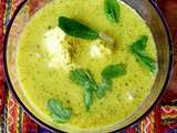 Curry de poissons à la mangue, coriandre et menthe fraîche
