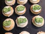 Toast au radis noir et beurre d'herbes