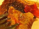 Escalopine de fois gras et sa gelée de piment d'espelette