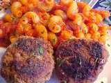 Boulettes de boeuf délicieuses avec pâtes sauce tomate, balsamique et parmesan