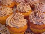 Cupcakes à la vanille et crème fouettée au Nutella