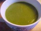 Délicieux potage aux courgettes, brocoli, épinards,céleri et fenouil