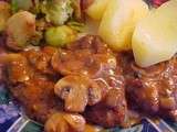 Escalopes de veau sauce aux cinq poivres et champignons avec choux de Bruxelles endimanchés au miel