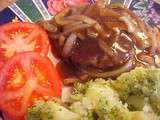 Galettes de steak haché Salisbury sauce à l'oignon