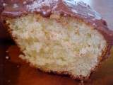 Gâteau à la noix de coco, glacage au chocolat