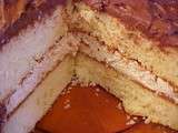 Gâteau blanc Viviane, fourré de crème chantilly au café, glaçage moka