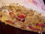 Gâteau roulé Viviane aux fraises et à la mangue Viviane avec chantilly au Grand Marnier