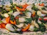 Minis bok choy ,poivrons et échalotes vertes (oignons verts) façon chinoise