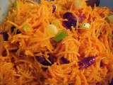 Salade Viviane aux carottes et aux canneberges, vinaigrette au citron