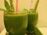 Green smoothie aux asperges (and other green stuff)