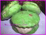 Whoopies moelleux pistache fourrage airelles