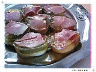 Aspics oeufs tomates jambon cornichon