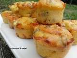 Mini-muffins au Beaufort, noix et pomme