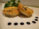 Petites quiches feuilletées aux trompettes de la mort et mozzarella