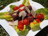 Salade de foies de volailles, petites tomates, mini-poivron doux et parmesan