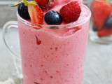 Frozen yogurt glace minute à la fraise