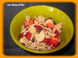 Muesli chocolat et fruits rouges