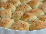 Stuffed pizza rolls