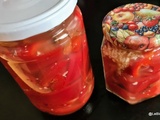 Pickles de poivrons rouges (conserve)