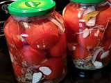 Tomates entières en saumure (conserve)