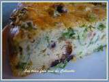 Cake au olives noires et aux fanes de radis