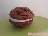 Biscuit glacé (cookie tout chocolat et glace vanille mascarpone sans oeufs))