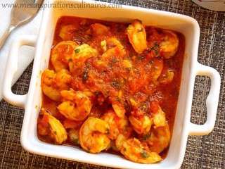 Crevettes sauce tomate, facile