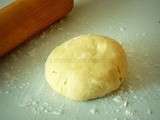 Pâte brisée facile / pâte à tarte (en image)