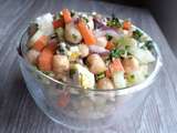 Salade de pois chiches, concombre & herbes fraîches