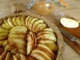 Tarte aux pommes d’Altitude et à la cannelle {pâte sablée amande et cannelle – sans gluten}