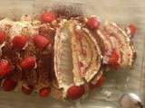 Gâteau roulé aux fraises et chantilly mascarpone