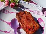 Cake rose aux pralines, amandes et biscuits de Rheims