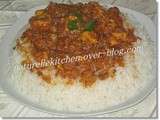 Riz au poulet et sauce tomate أرز بالدجاج و صلصة الطماطم