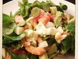 Salade d'été - pamplemousse, avocat, crevettes