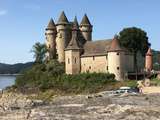Anaïs blogtrotter dans le cantal #4 Au château de Val