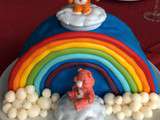 Gâteau d’anniversaire arc-en-ciel Bisounours (tutoriel) #3 – La décoration