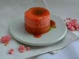 Mini cheesecake aux pralines roses, coulis de fraises