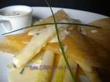 Mille-feuilles d'asperges blanches, sauce mousseuse à la ciboulette