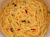 Spaghetti all ‘ aglio e peperoncino