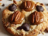 Cookies aux noix de Pécan, fève Tonka, vanille et praliné noisettes