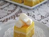 Gâteau aux amandes au sirop de citron, panna cotta au babeurre et lemon-curd
